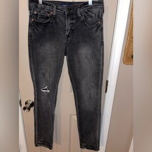 Aeropostale Medium Wash Black Mildly Distressed Skinny Jeans
